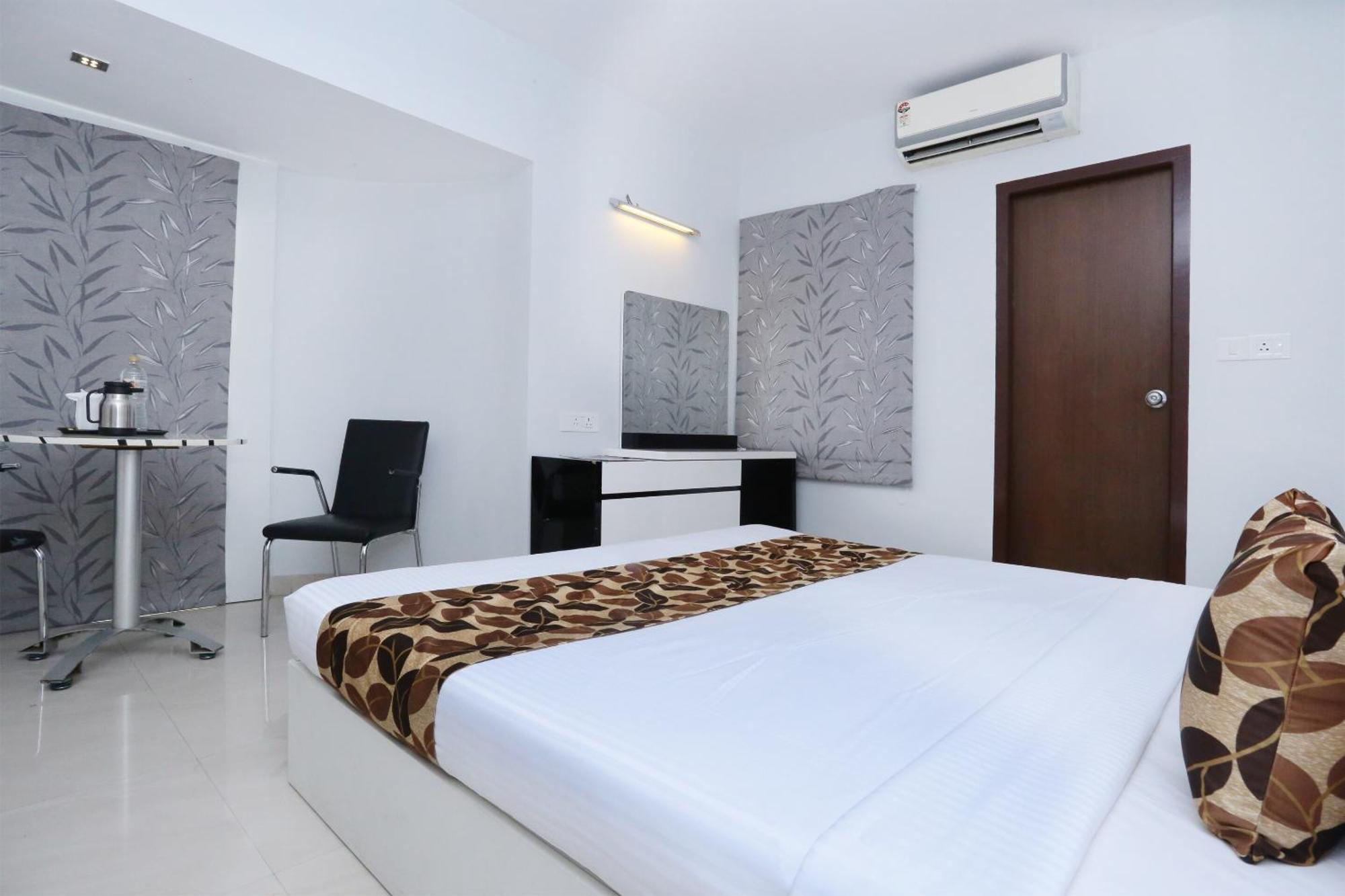Hotel Super Townhouse Malabar Illam Kochi Exteriér fotografie